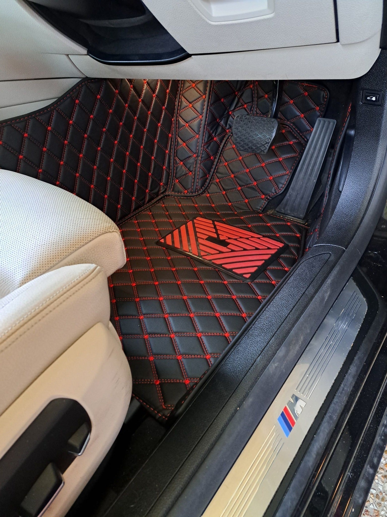 Why BMW 7 Series Owners Trust LMY Floor Mats and Boot Liners for True Interior Excellence